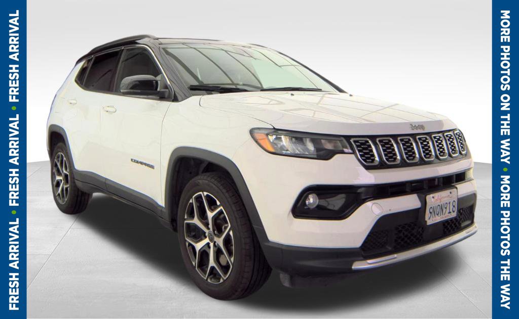 Used 2025 Jeep Compass Limited AWD/4WD image 1