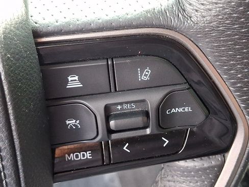 Used 2022 Toyota Tundra SR5 w/ TRD Off-Road Premium Package AWD/4WD image 23