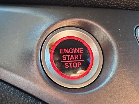 Used 2019 Honda Pilot LX image 25