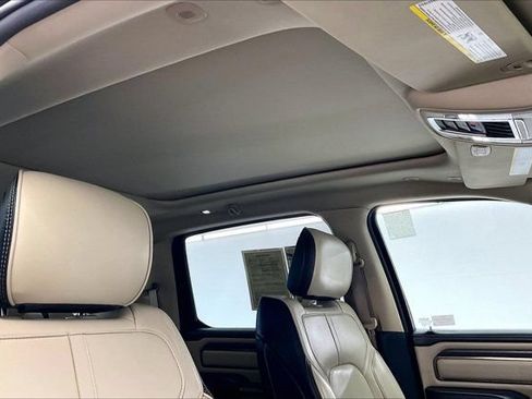 Used 2019 RAM 1500 Limited AWD/4WD image 25