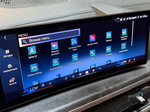 Used 2024 BMW X7 xDrive40i image 33