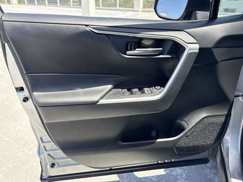 Used 2023 Toyota RAV4 XLE FWD image 13