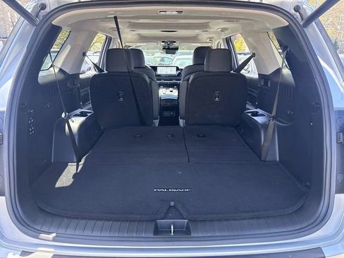 Used 2024 Hyundai Palisade Limited AWD/4WD image 5