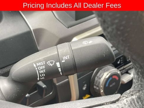 Used 2024 Toyota Tacoma SR5 AWD/4WD image 29