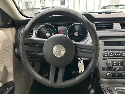 Used 2011 Ford Mustang GT RWD image 41