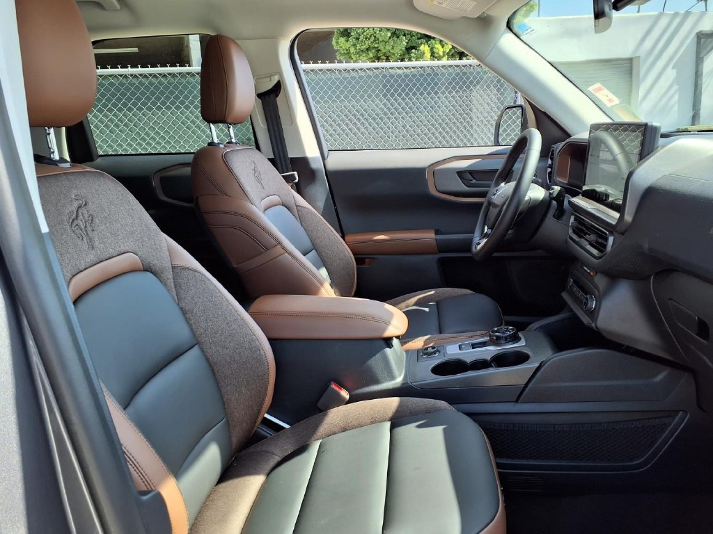 Used 2026 Ford Bronco Sport Outer Banks AWD/4WD image 29