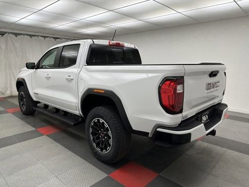 New 2026 GMC Canyon AT4 image 4