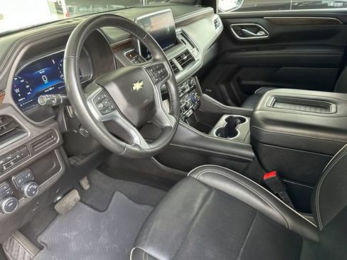 Used 2024 Chevrolet Tahoe Premier AWD/4WD image 10