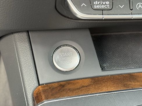 Used 2018 Audi Q5 2.0T Premium Plus w/ Premium Plus Package image 31