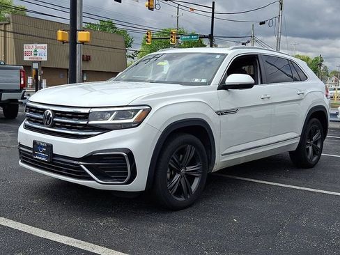Used 2022 Volkswagen Atlas Cross Sport SEL R-Line AWD/4WD image 3
