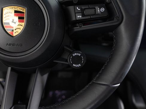 Used 2021 Porsche Taycan 4S image 38