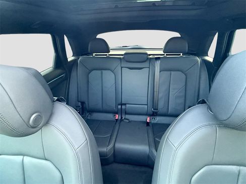 Used 2023 Audi Q3 2.0T Premium Plus w/ Premium Plus Package image 23