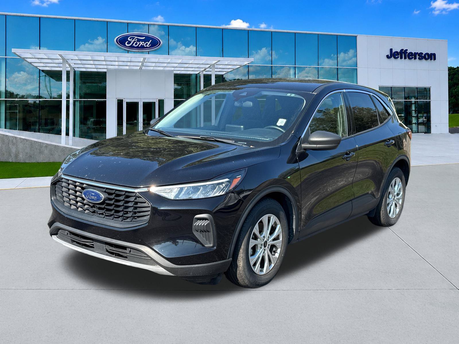 Used 2023 Ford Escape Active FWD image 3