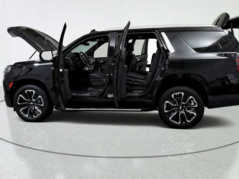 Used 2023 Chevrolet Tahoe LT w/ LT Signature Plus Package AWD/4WD image 10