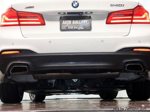 Used 2017 BMW 540i xDrive AWD/4WD image 16