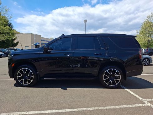 Used 2022 Chevrolet Tahoe RST w/ Luxury Package AWD/4WD image 8
