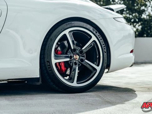 Used 2014 Porsche 911 Carrera S image 40