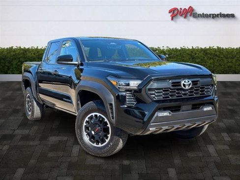 Used 2024 Toyota Tacoma TRD Off-Road image 53