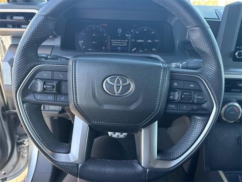 Used 2024 Toyota Tacoma TRD Sport image 28