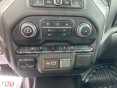 Used 2022 Chevrolet Silverado 1500 W/T w/ WT Value Package RWD image 17