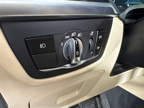 Used 2019 BMW X3 sDrive30i RWD image 24