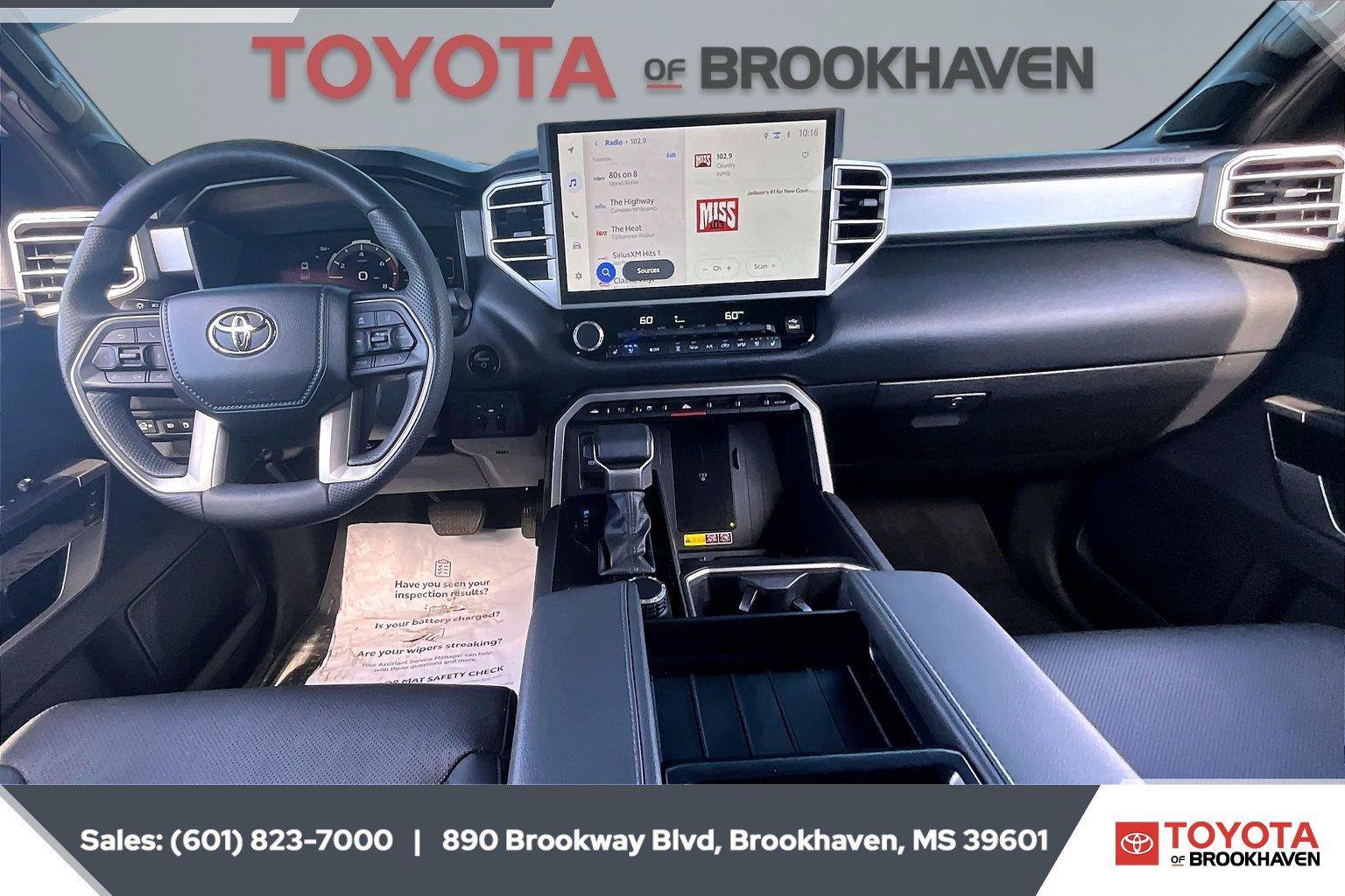Used 2025 Toyota Tundra Limited AWD/4WD image 13