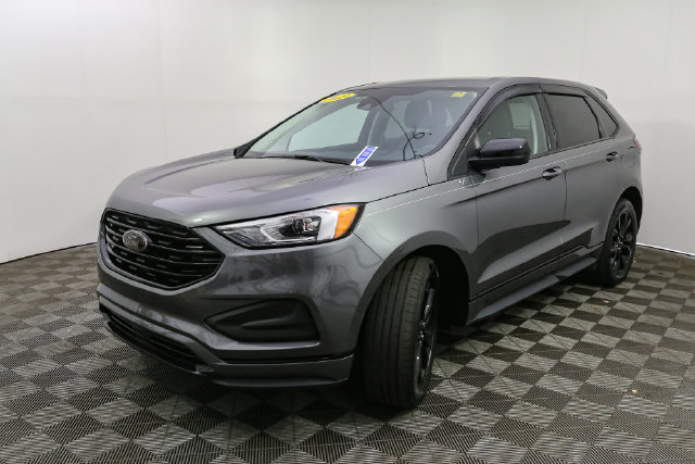 Used 2023 Ford Edge SE w/ Black Appearance Package AWD/4WD image 5