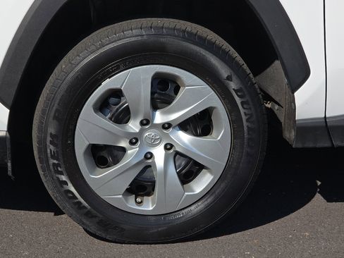 Used 2023 Toyota RAV4 LE image 26