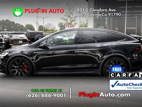 Used 2023 Tesla Model X Plaid image 5