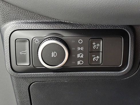 New 2026 Ford Explorer Active w/ Active Comfort Package AWD/4WD image 35