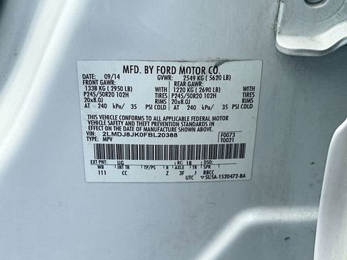 Used 2015 Lincoln MKX AWD w/ Equipment Group 102A image 32