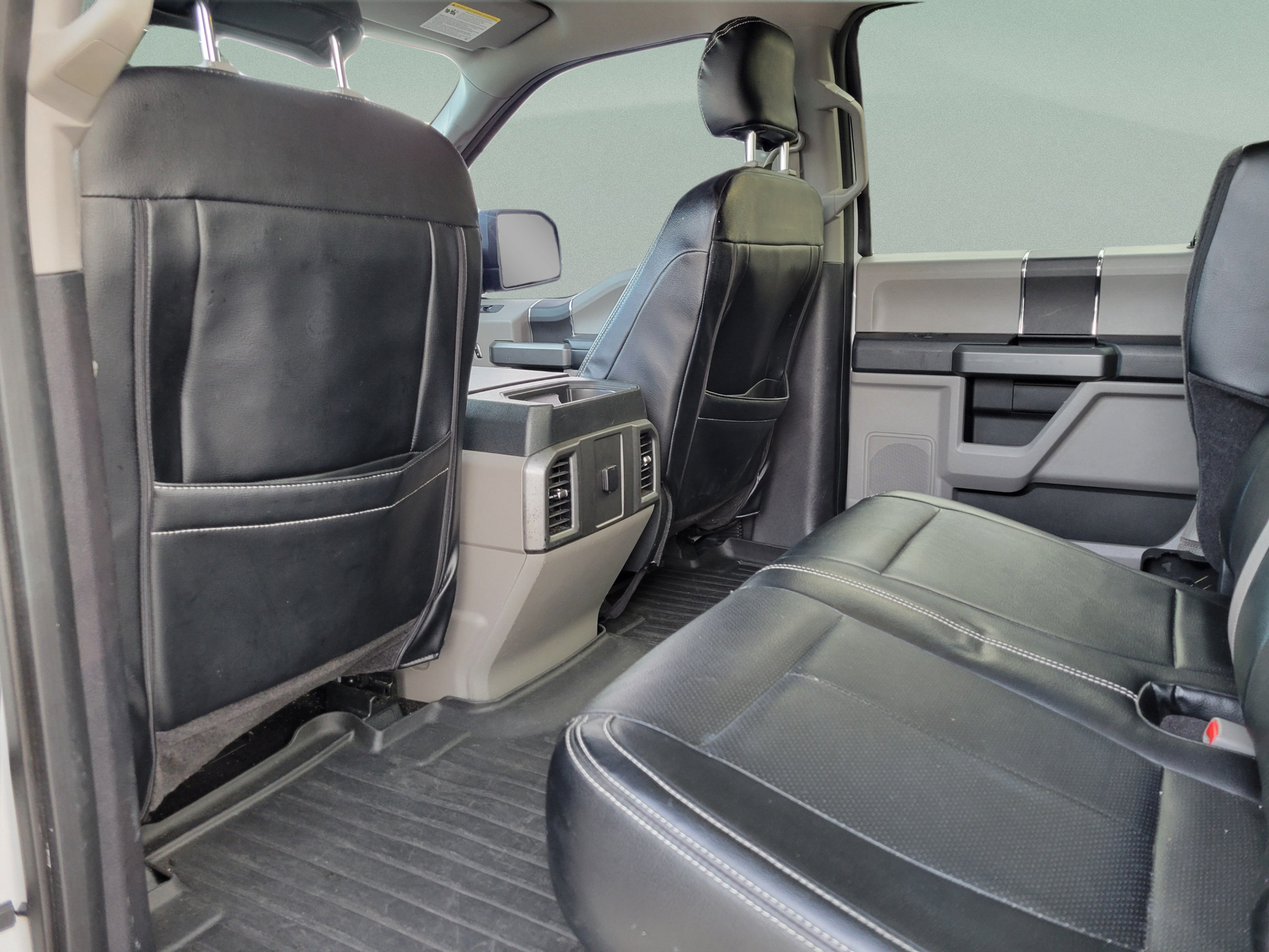 Used 2015 Ford F150 XLT RWD image 8