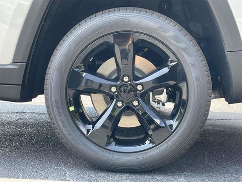 New 2025 Jeep Grand Cherokee L Limited w/ Luxury Tech Group II image 77