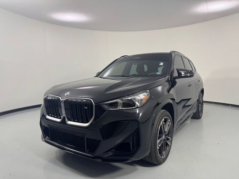 Certified 2025 BMW X1 M35i AWD/4WD image 4