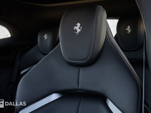 Used 2024 Ferrari Purosangue image 26