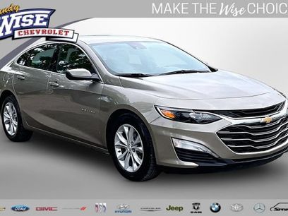 Used 2025 Chevrolet Malibu LT