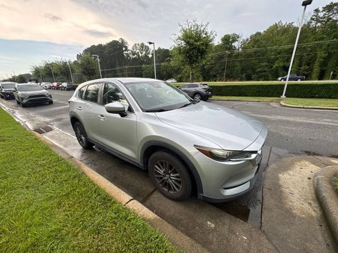 Used 2019 MAZDA CX-5 Sport AWD/4WD image 4