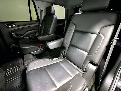 Used 2018 Chevrolet Tahoe LT w/ Luxury Package AWD/4WD image 32