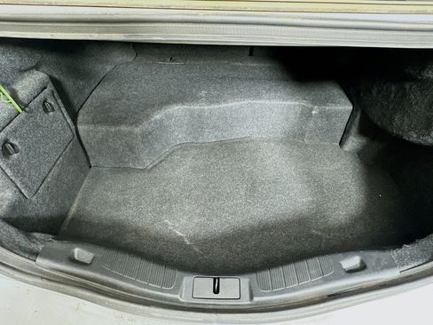 Used 2019 Ford Fusion Titanium image 29