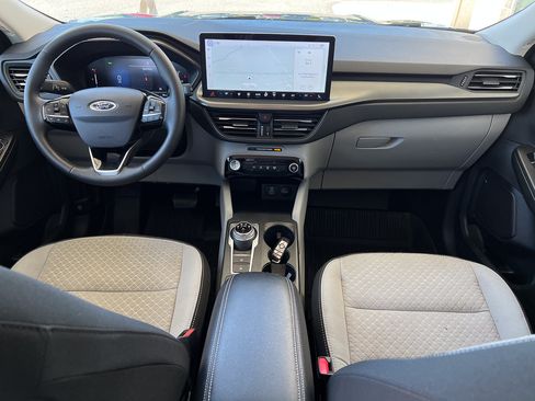 Used 2023 Ford Escape Active w/ Tech Pack #1 AWD/4WD image 32