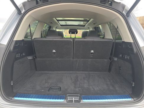 Used 2026 Mercedes-Benz GLS 450 4MATIC image 19