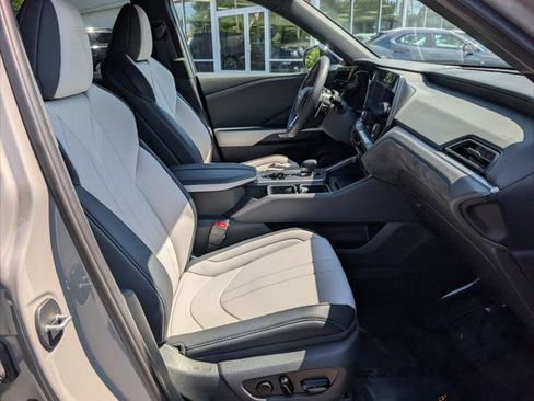 Certified 2025 Lexus TX 500h AWD w/ Technology Package image 12