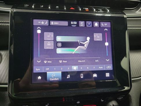 Used 2024 Jeep Grand Cherokee Altitude image 33