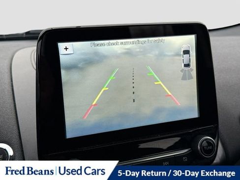 Used 2019 Ford EcoSport SE w/ SE Convenience Package image 16