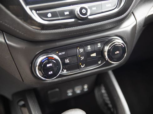 Used 2023 Chevrolet TrailBlazer LT w/ Convenience Package image 14