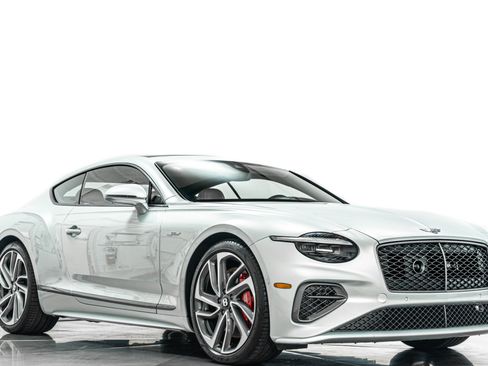 Used 2025 Bentley Continental GT Speed AWD/4WD image 33