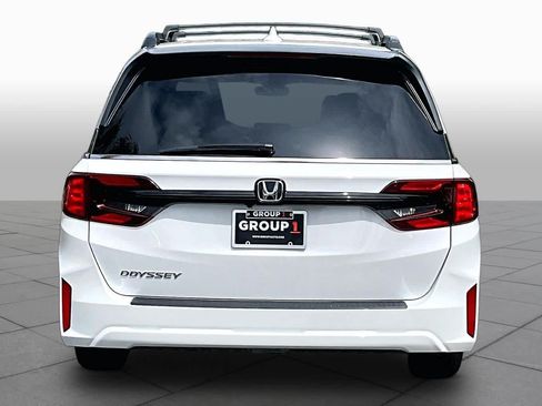 Certified 2025 Honda Odyssey EX-L image 38
