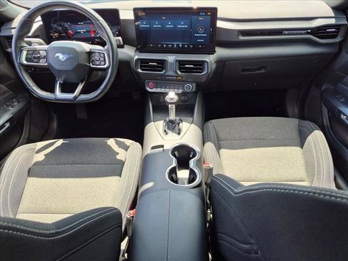 Used 2025 Ford Mustang GT RWD image 15
