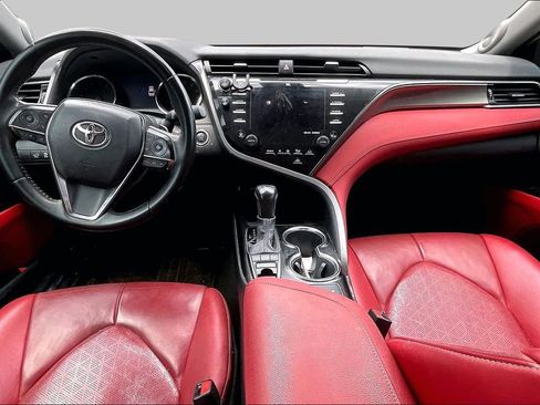 Used 2020 Toyota Camry XSE w/ Navigation Package FWD image 13