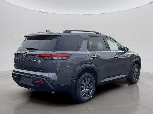 New 2025 Nissan Pathfinder SV w/ SV Premium Package image 3